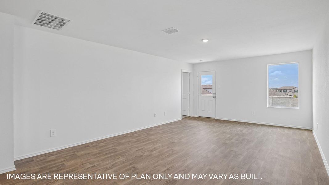 Spacious, unfurnished interior of a new home in Prairie Lakes, Buda (Image 13).