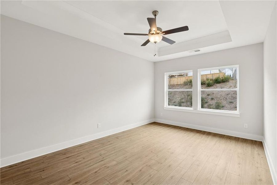 Spacious, unfurnished interior of a new home in Havencroft, Woodstock (Image 11).