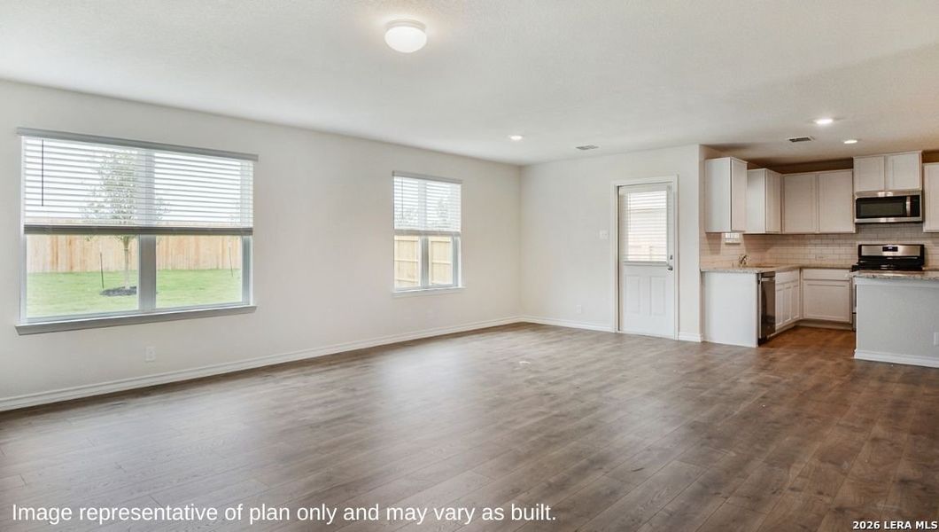 Spacious, unfurnished interior of a new home in High Garden, Comfort (Image 11).