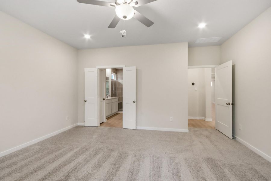 Spacious, unfurnished interior of a new home in Audubon, Magnolia (Image 19).