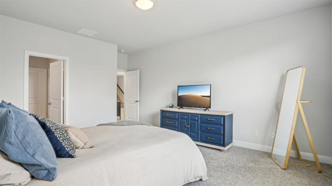 Furnished interior view inside a new home in Venetian, Weston (Image 10).
