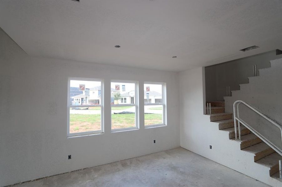 Image 5 of a home in Grand Vista 45s.