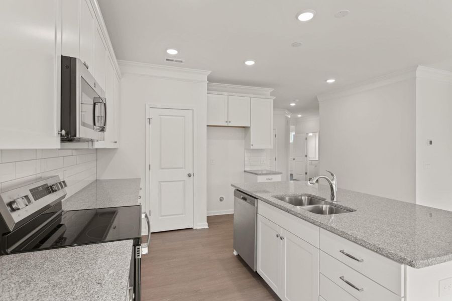 Furnished interior view inside a new home in Bellevue, Greenville (Image 11).