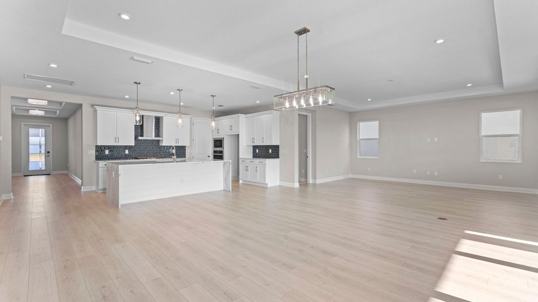 Great Room & Kitchen Great Room & Kitchen
