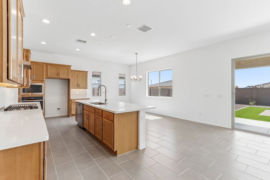 Furnished interior view inside a new home in Estrella, Goodyear (Image 9).