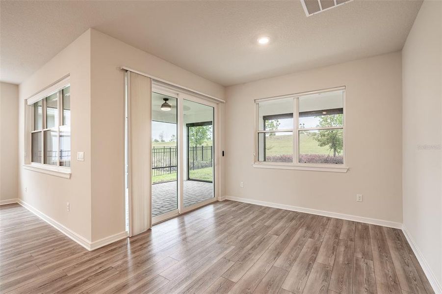 Spacious, unfurnished interior of a new home in Willow Ridge, Montverde (Image 17).