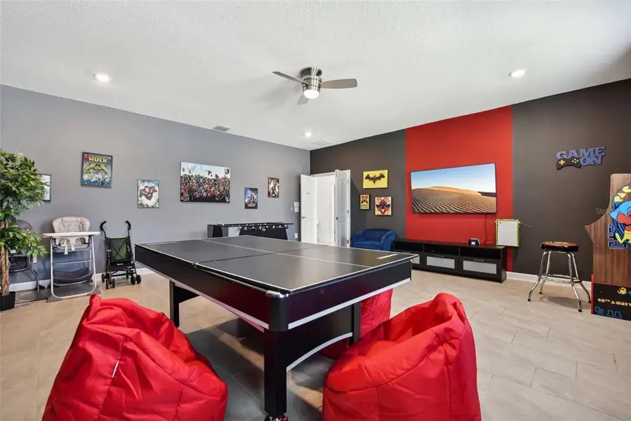 Furnished interior view inside a new home in , Davenport (Image 30).