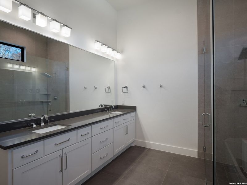 Furnished interior view inside a new home in , Bulverde (Image 33).