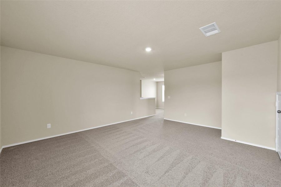 Spacious, unfurnished interior of a new home in Lakes at Black Oak, Magnolia (Image 22).