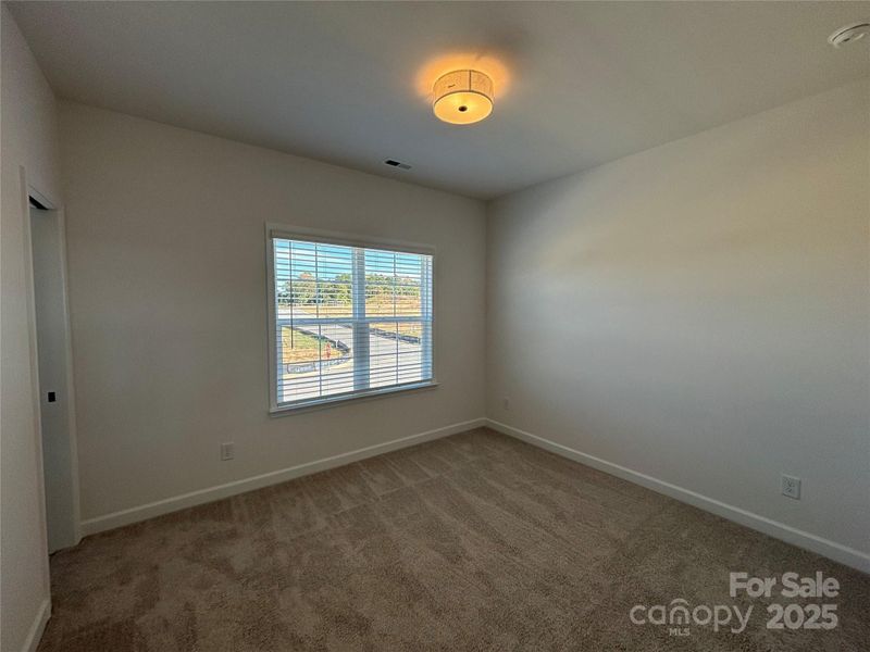 Spacious, unfurnished interior of a new home in Brighton Park, Mount Pleasant (Image 29).