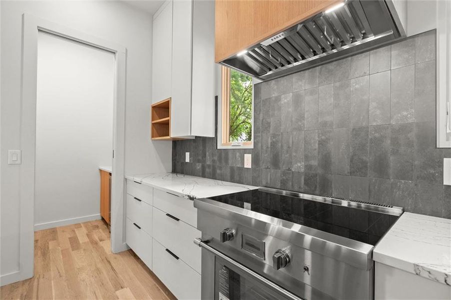 Furnished interior view inside a new home in , Atlanta (Image 12). Furnished interior view inside a new home in , Atlanta (Image 12).