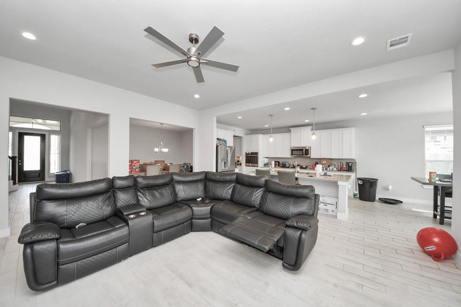 Furnished interior view inside a new home in Sunterra, Katy (Image 8). Furnished interior view inside a new home in Sunterra, Katy (Image 8).