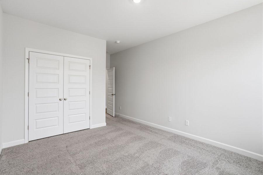 Spacious, unfurnished interior of a new home in Ovation at Sweetbrier, Durham (Image 29).