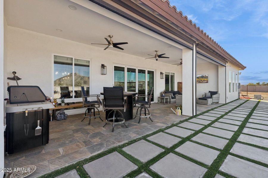 71-web-or-mls-6786-w-palomino-wy 71-web-or-mls-6786-w-palomino-wy