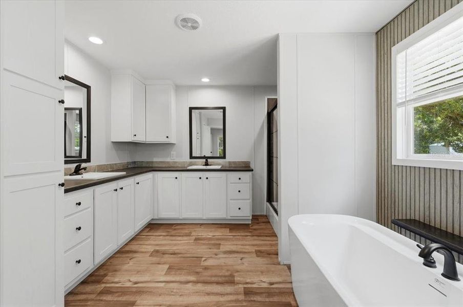 Furnished interior view inside a new home in , Zephyrhills (Image 13).