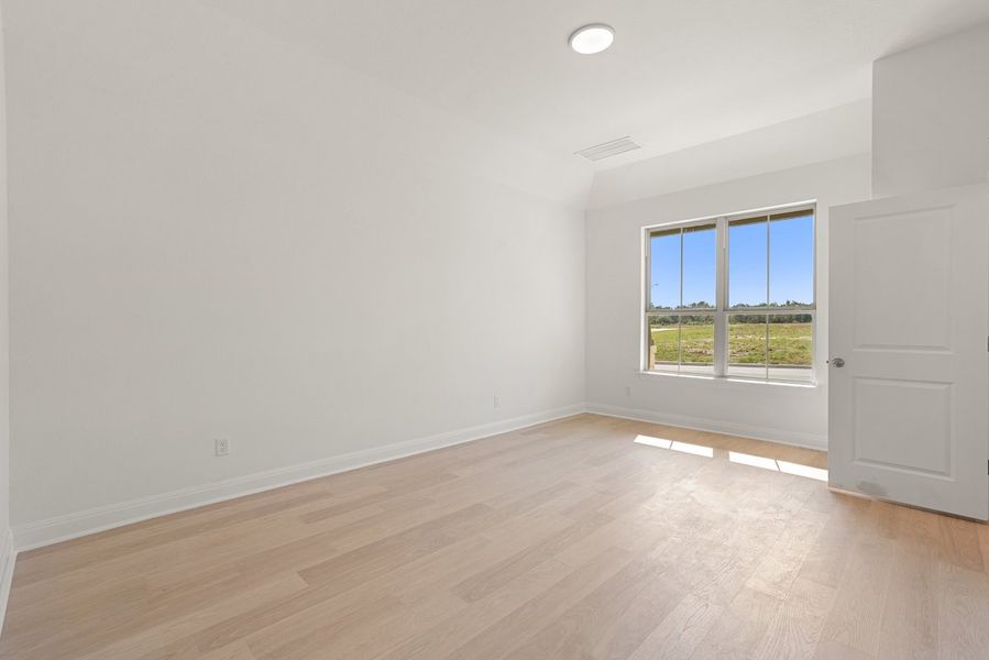 Spacious, unfurnished interior of a new home in Sage Hollow, Kyle (Image 21). Spacious, unfurnished interior of a new home in Sage Hollow, Kyle (Image 21).