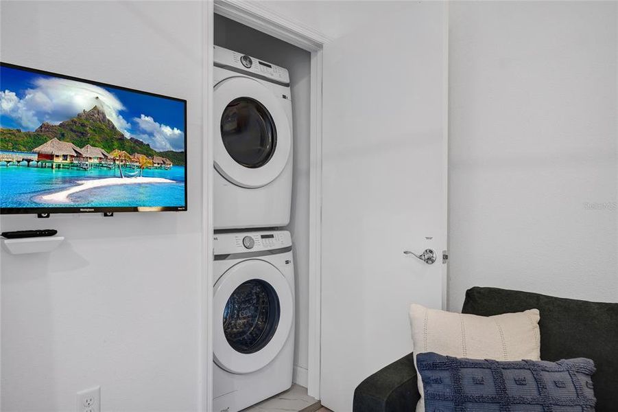 Furnished interior view inside a new home in , Davenport (Image 42).