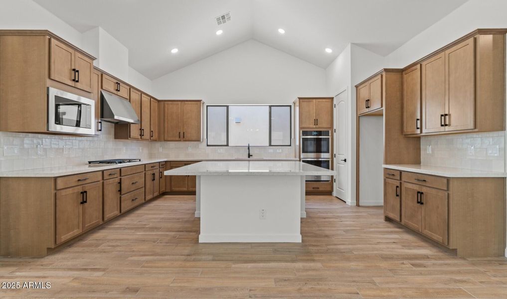 FSVV Lot #9 Kitchen (2) (Large) FSVV Lot #9 Kitchen (2) (Large)