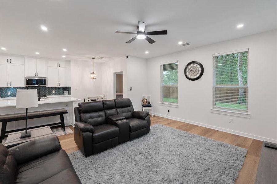 Furnished interior view inside a new home in , Mabank (Image 12). Furnished interior view inside a new home in , Mabank (Image 12).