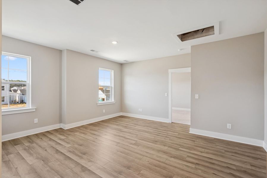 Spacious, unfurnished interior of a new home in Nexton - Midtown - The Village Collection, Summerville (Image 16).