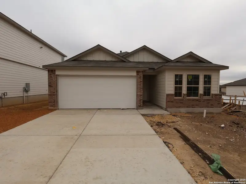 Image 33 of a home in Hunters Ranch. Image 33 of a home in Hunters Ranch.