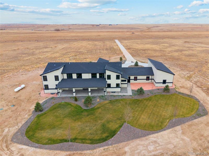 Image 48 of a home in .