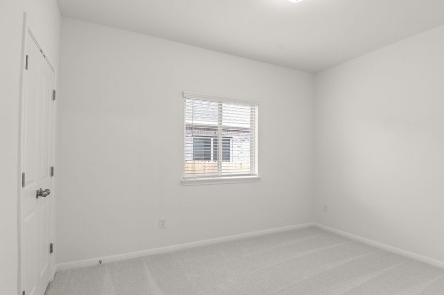 Spacious, unfurnished interior of a new home in Crosswinds, San Marcos (Image 13).