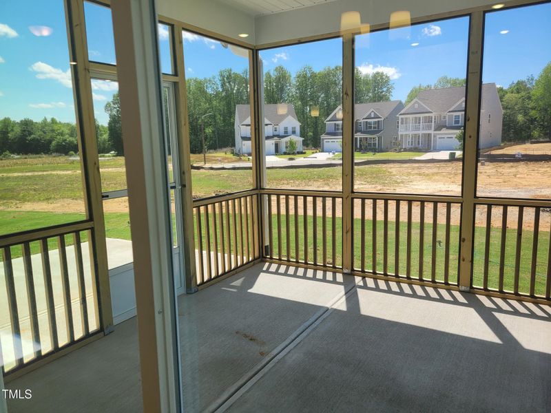 EF 9 Screen Porch 5-9