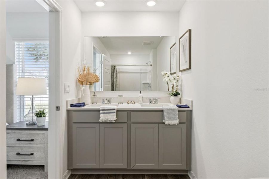 Furnished interior view inside a new home in Bradbury Creek, Haines City (Image 16).