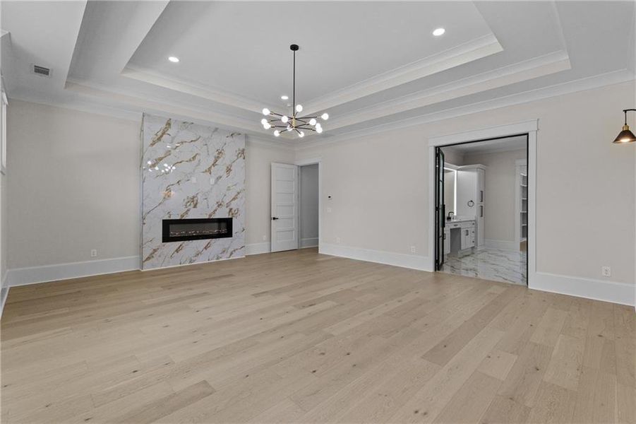 Spacious, unfurnished interior of a new home in , Monroe (Image 78).