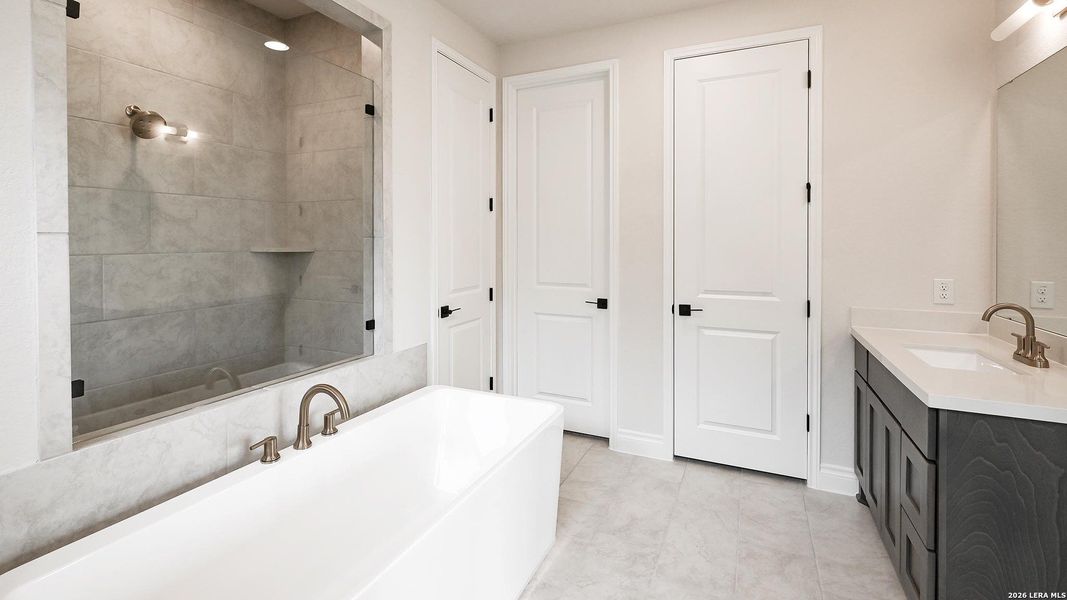 Furnished interior view inside a new home in Legacy at Lake Dunlap, New Braunfels (Image 8).