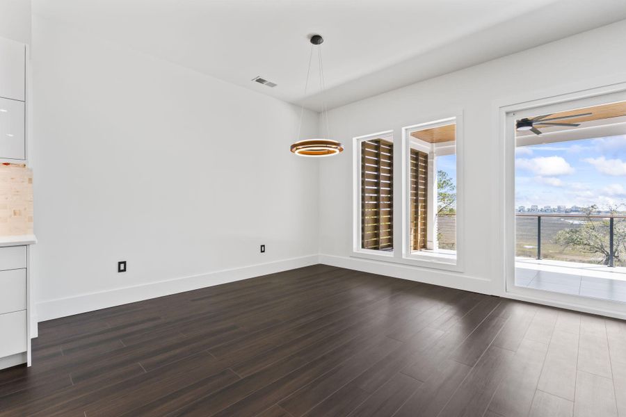 Spacious, unfurnished interior of a new home in , Pawleys Island (Image 36). Spacious, unfurnished interior of a new home in , Pawleys Island (Image 36).