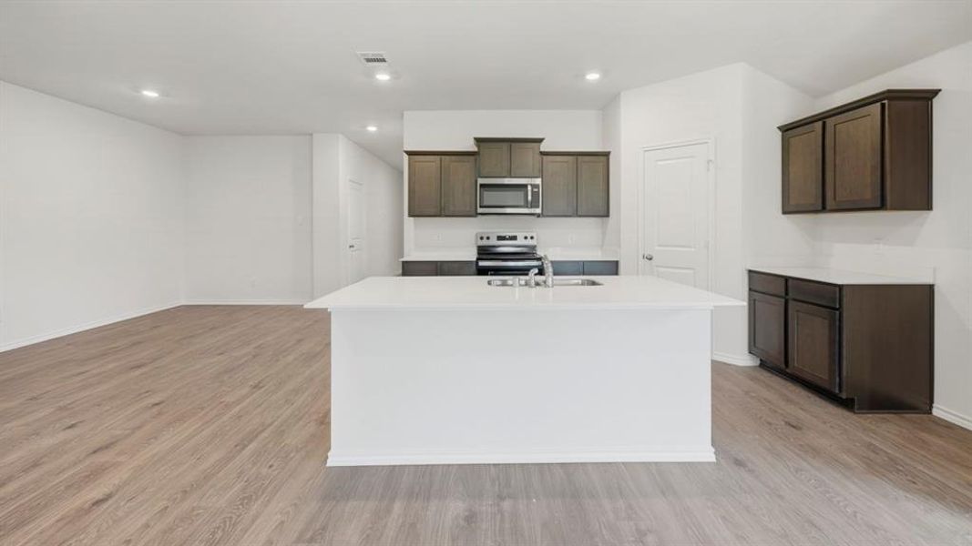 Furnished interior view inside a new home in Forestbrook Estates, Paris (Image 6).