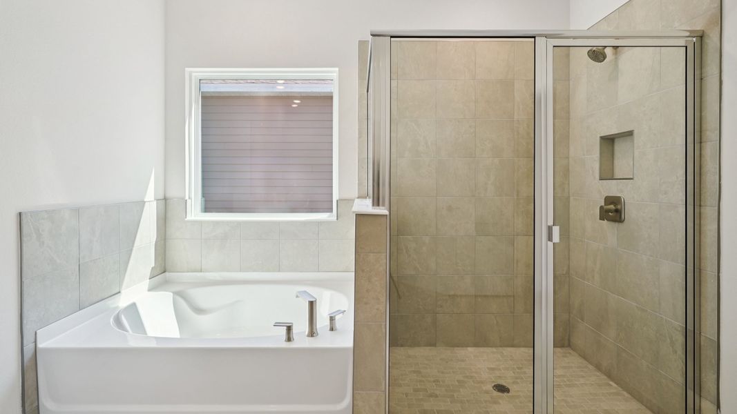 Representative furnished interior of a home built from the Hawthorne by D.R. Horton in Buchanan Trails, Newberry (Image 16).