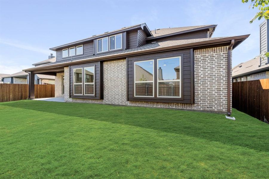 Exterior details and patio area of a home in Bear Creek Classic 60, Lavon (Image 3). Exterior details and patio area of a home in Bear Creek Classic 60, Lavon (Image 3).