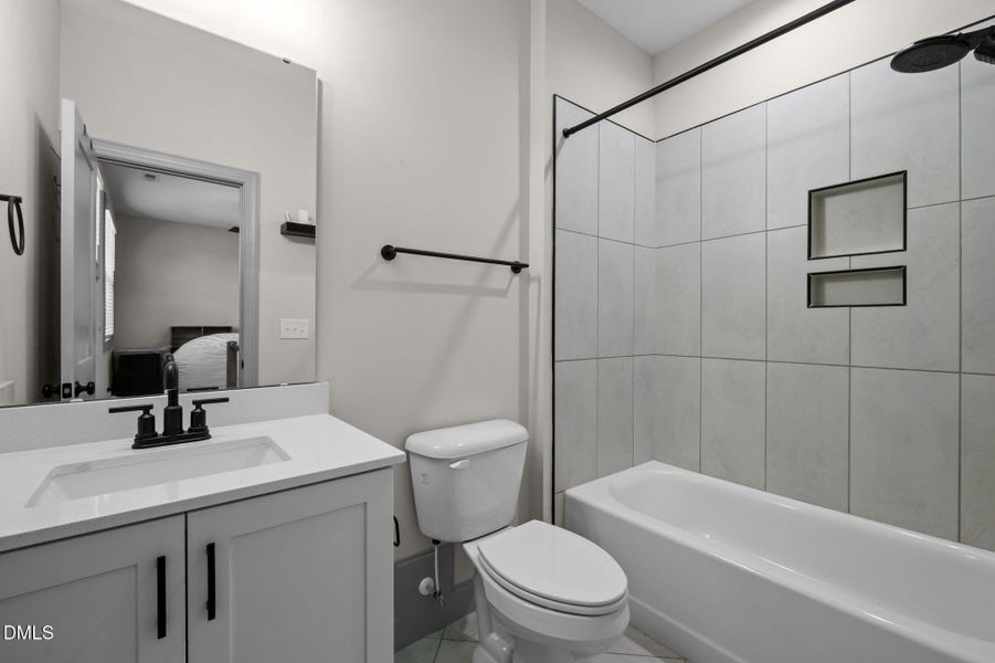 49-web-or-mls-P1099758 49-web-or-mls-P1099758
