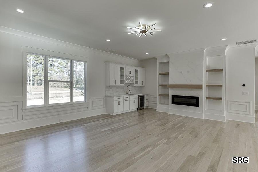 Spacious, unfurnished interior of a new home in , Lawrenceville (Image 57).