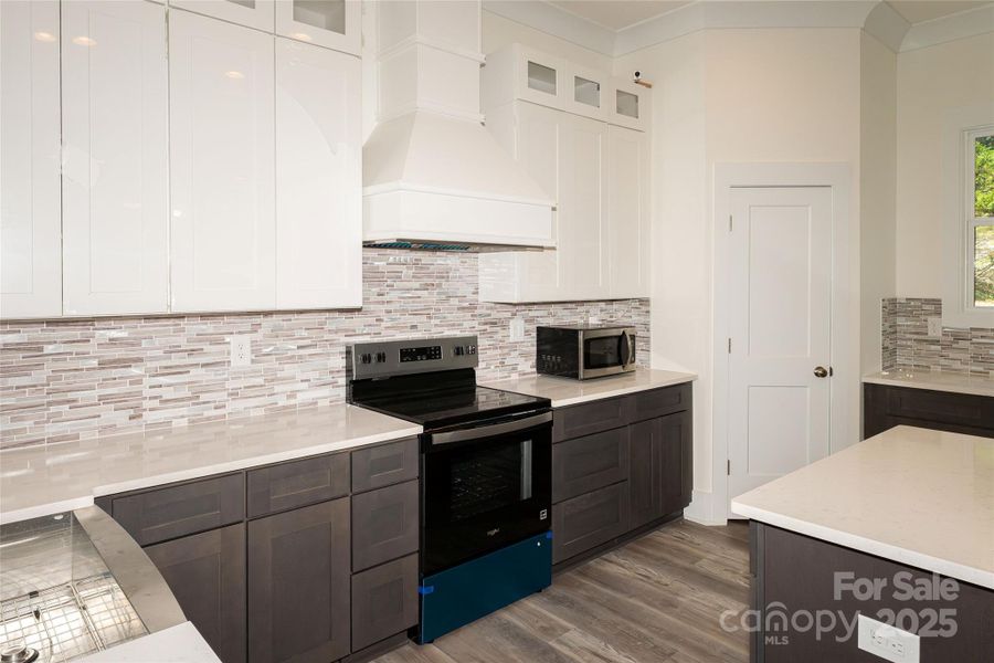 Furnished interior view inside a new home in , Charlotte (Image 5). Furnished interior view inside a new home in , Charlotte (Image 5).