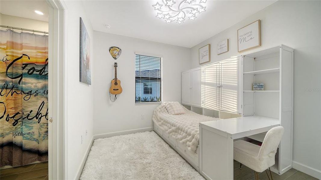 Furnished interior view inside a new home in Lorraine Lakes at Lakewood Ranch, Lakewood Ranch (Image 37).