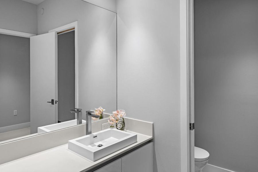 8A4E9D68-AFD9-45C1-8397-115F217BF527