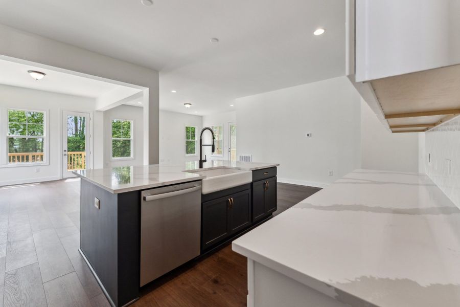 7- HHHunt Homes Mason Kitchen