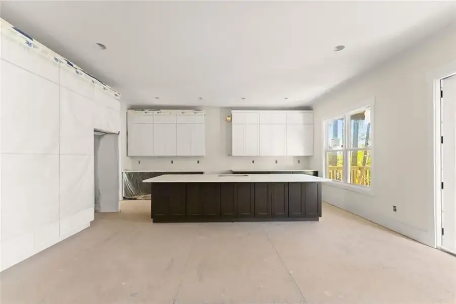 Image 38 of a home in .