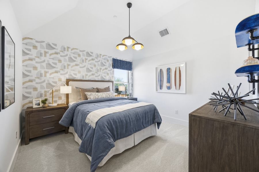 Representative furnished interior of a home built from the Victoria by Windsor Homes in Oak Ridge Park, Corinth (Image 42).
