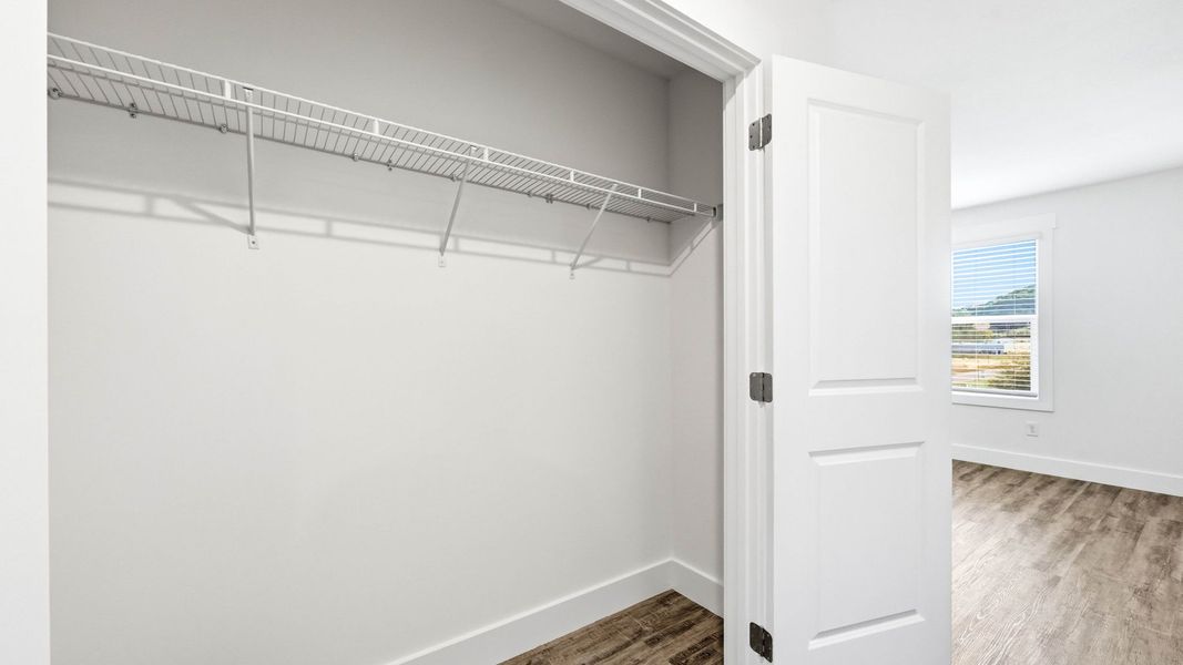 Spacious, unfurnished interior of a new home in The Arbor Townhomes, Kingsport (Image 16).