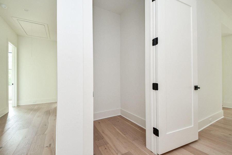 Spacious, unfurnished interior of a new home in , Houston (Image 39). Spacious, unfurnished interior of a new home in , Houston (Image 39).