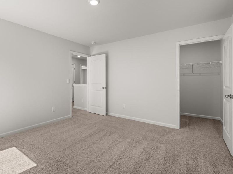 Spacious, unfurnished interior of a new home in Fairhaven, Lithia Springs (Image 13).