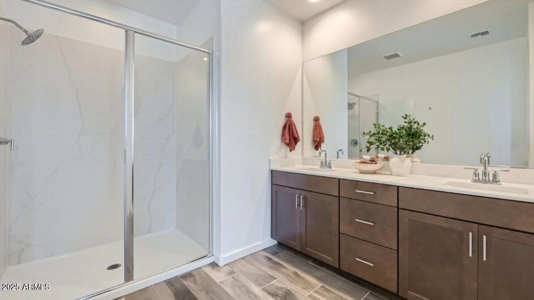 Owners Bath