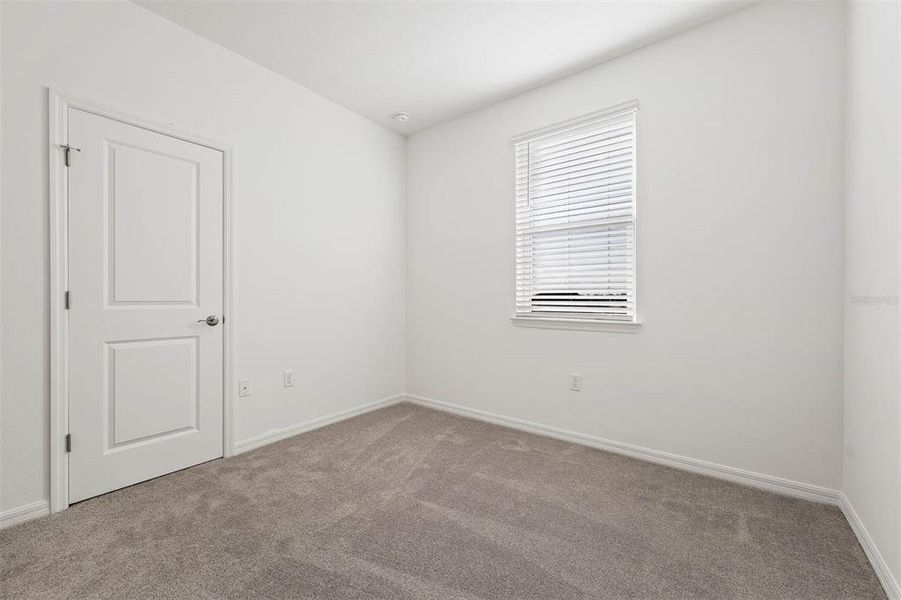 Spacious, unfurnished interior of a new home in Brack Ranch, St. Cloud (Image 28).