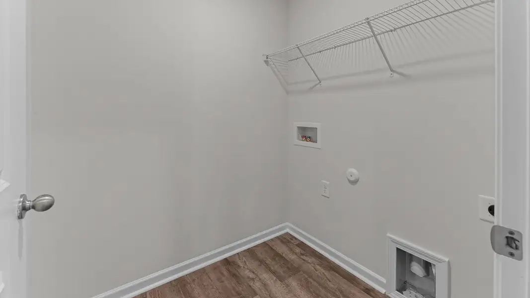 Spacious, unfurnished interior of a new home in Madeline Farm, New Bern (Image 25). Spacious, unfurnished interior of a new home in Madeline Farm, New Bern (Image 25).