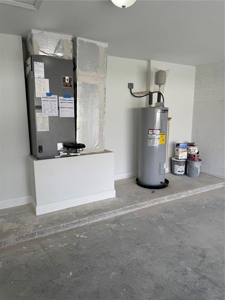 Furnished interior view inside a new home in , Deltona (Image 6).